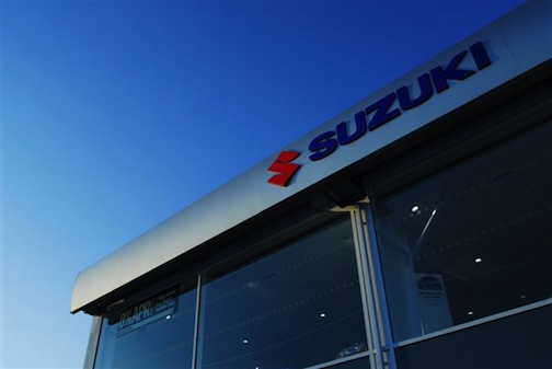 How do you find a local Suzuki dealership?