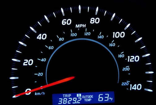 speedometer-with-mileage