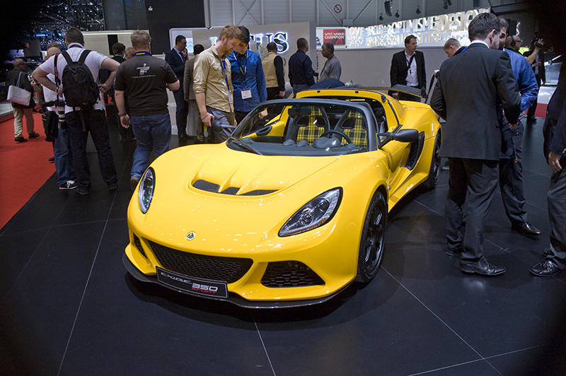 Lotus Cars Exige roadster