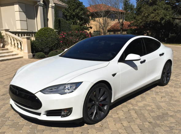 2015 Tesla Model S